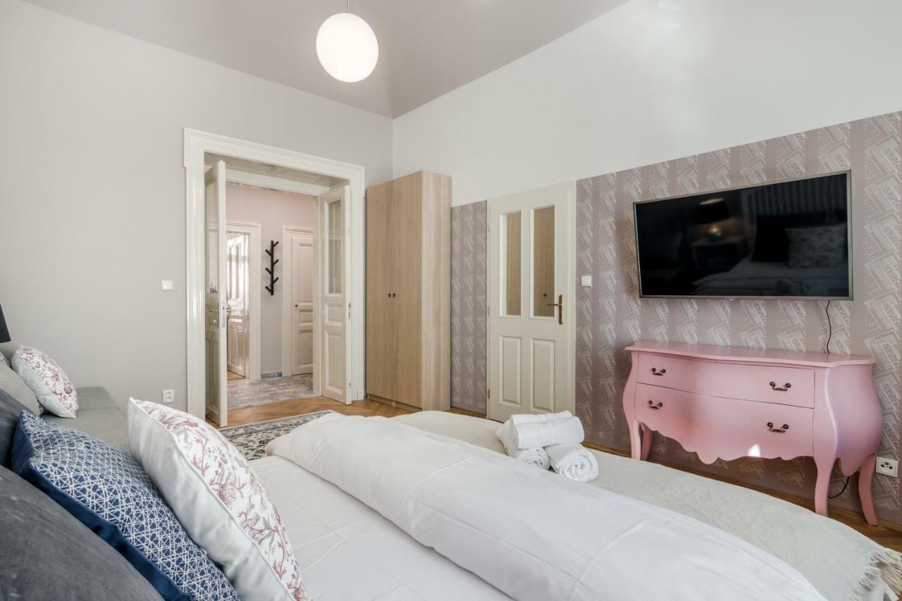 City Centre Apartment Prague By Michal&Friends Ngoại thất bức ảnh