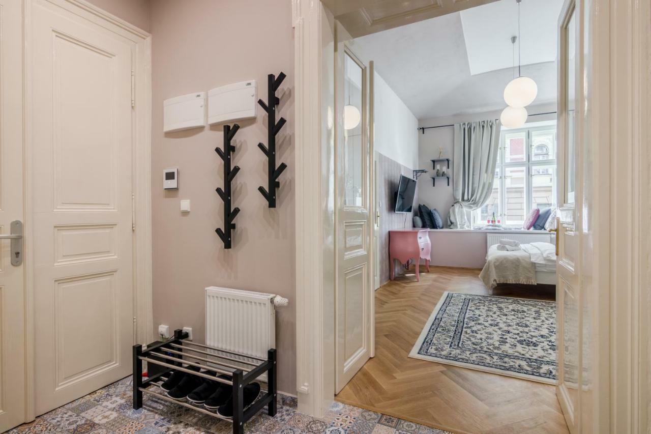 City Centre Apartment Prague By Michal&Friends Ngoại thất bức ảnh